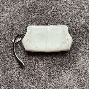 Coach Kisslock Wristlet